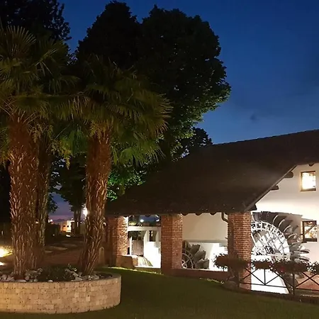 Hotel Novarello Granozzo con Monticello