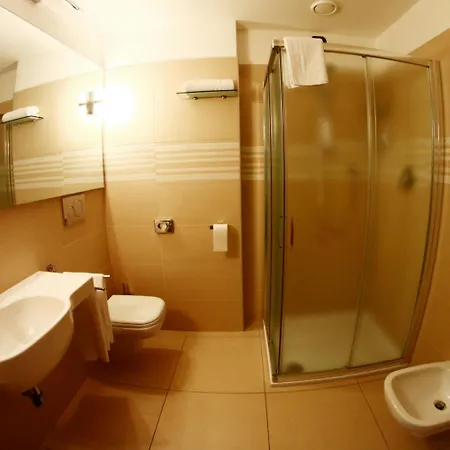 Novarello Granozzo con Monticello