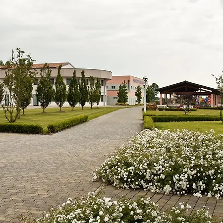 Hotel Novarello 4*