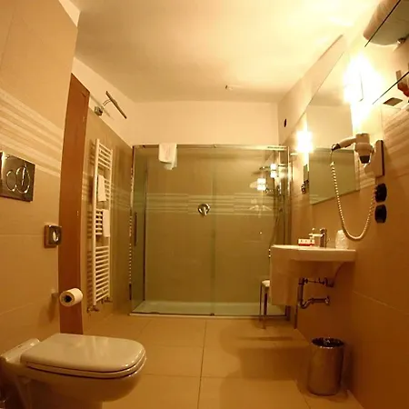 Novarello Hotel Granozzo con Monticello
