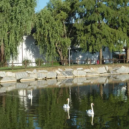 Novarello Hotel Granozzo con Monticello