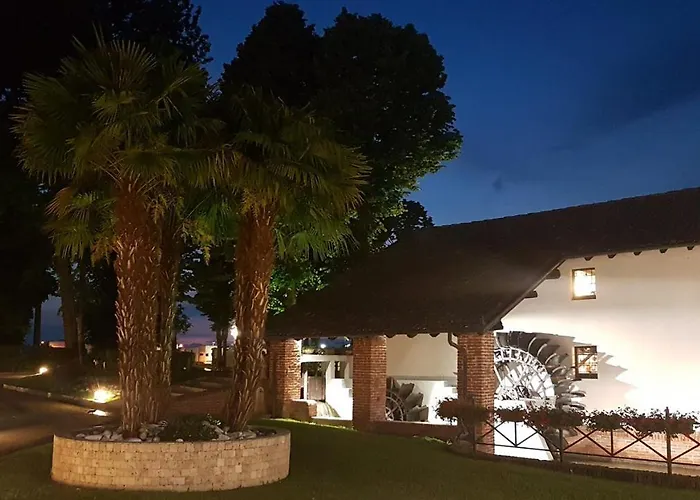 Hotel Novarello Granozzo con Monticello