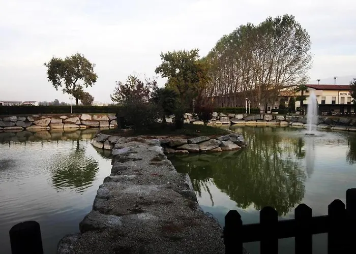 Novarello Hotel Granozzo con Monticello