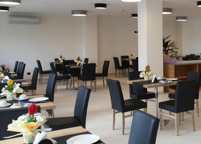 Hotel Novarello Granozzo con Monticello